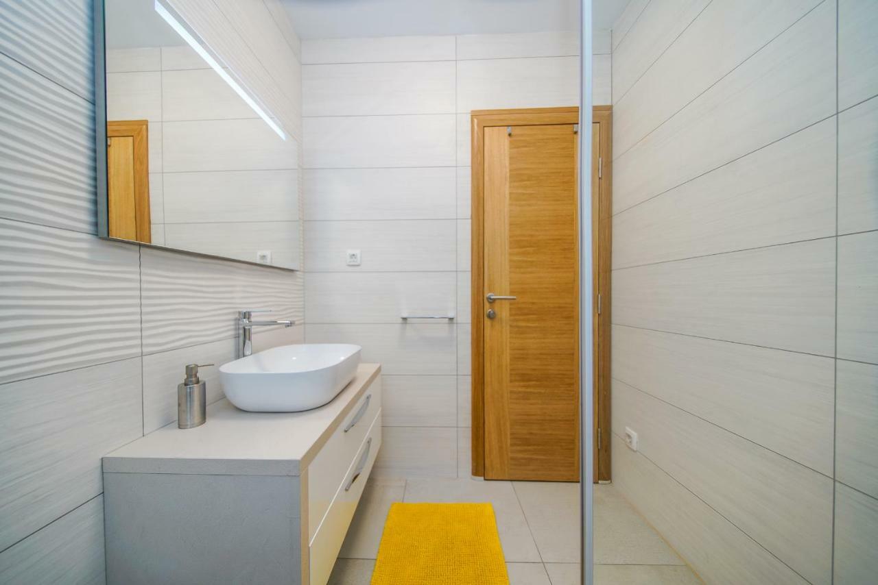 Apartmani Ponta สตอน ภายนอก รูปภาพ